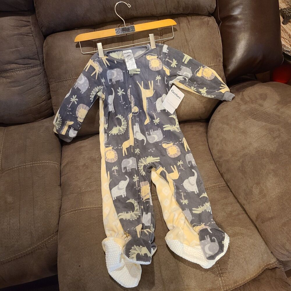 Gerber Onesie Size 2T - Set Of Two - New With Tags -  2 Ans / 2 Años 👶🍼